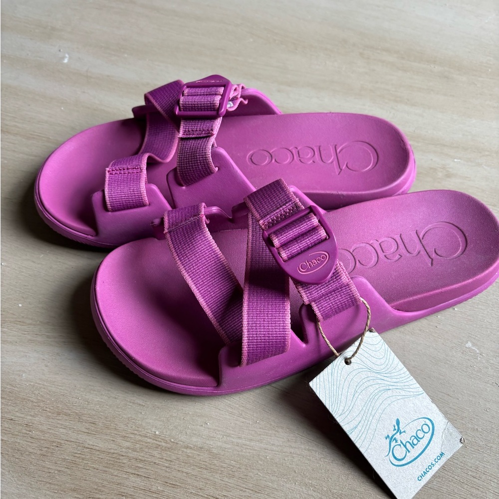 Chaco Chillos Slide Outskirt Fuchsia NWT
